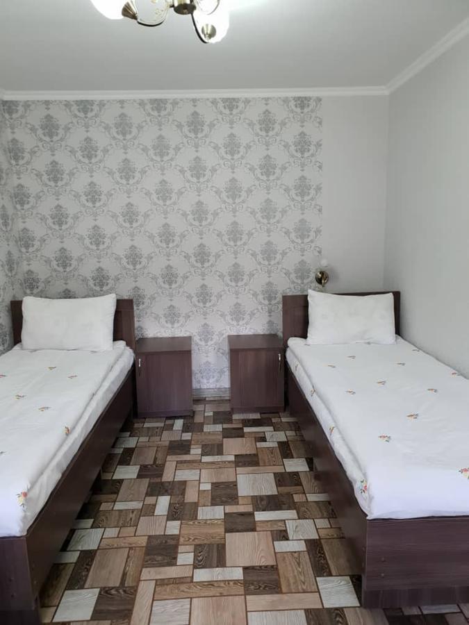 Datka Guest House Naryn Extérieur photo